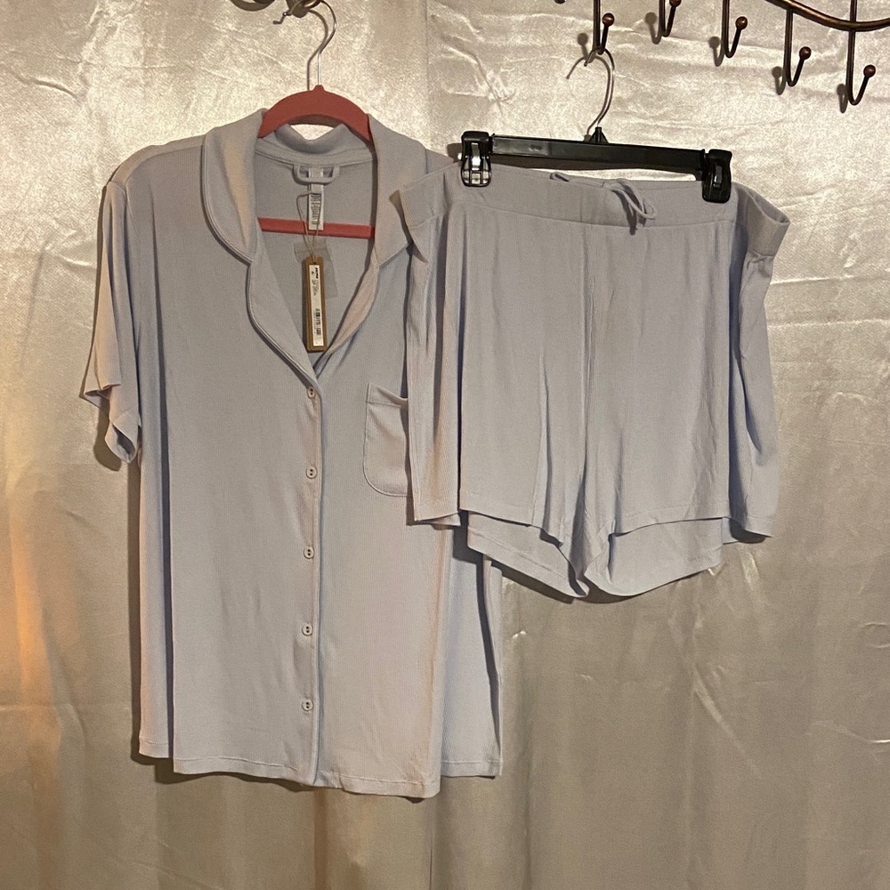 SKIMS Light Blue Short Sleeve Button Pajama Set (No Tags)